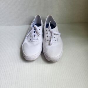 Keds White Sneakers Classic Canvas‎ Design